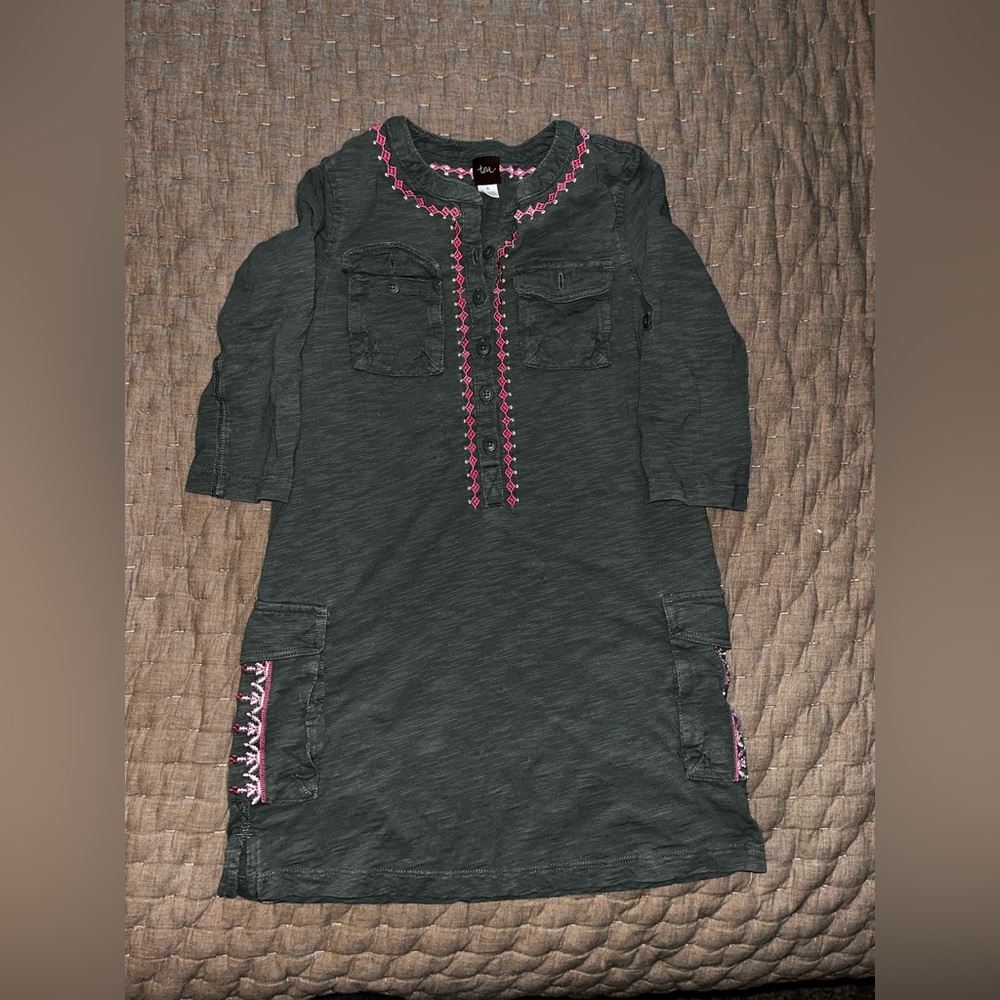 Size 6 tea dress